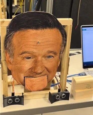 Simple-Robin-Williams-Animatronic